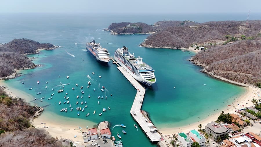 Afianza Bahías de Huatulco preferencia en sector de turismo de cruceros