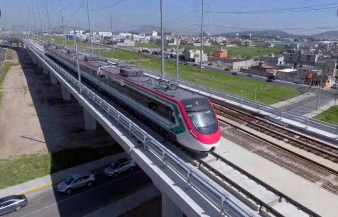 Tren México-Toluca iniciará operaciones en 2023