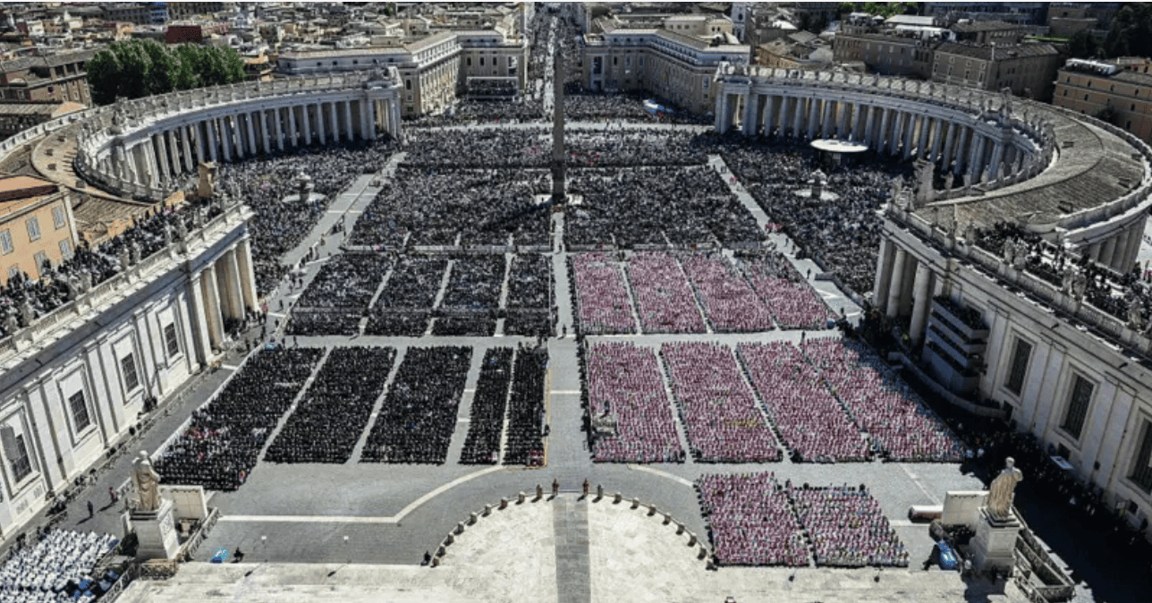 Líderes mundiales y cientos de miles de feligreses despiden al papa Francisco en Roma