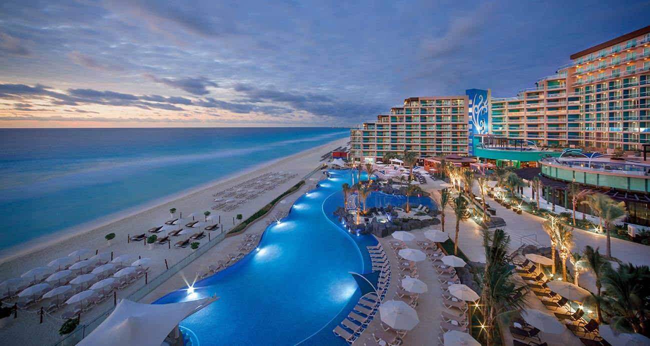 Sectur y Salud afinan cierre gradual de hoteles