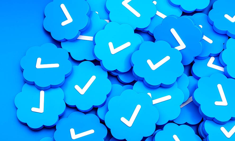 Regresa la palomita azul a X, será gratis la insignia de verificación