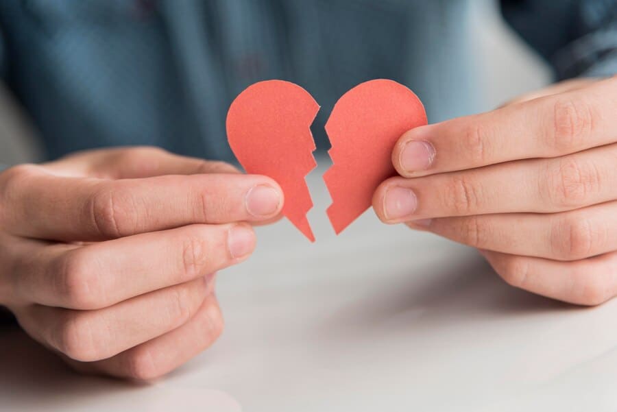Cómo prevenir fraudes románticos este 14 de febrero