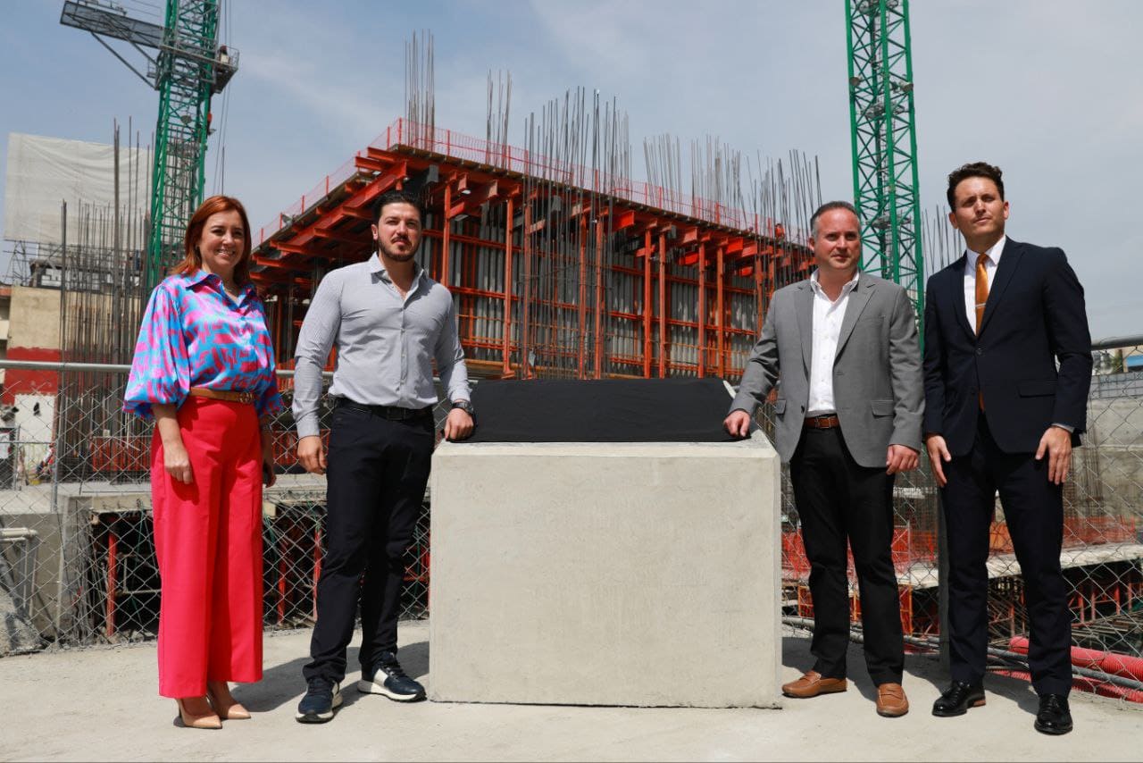 Supervisan avances en construcción de la Torre Rise