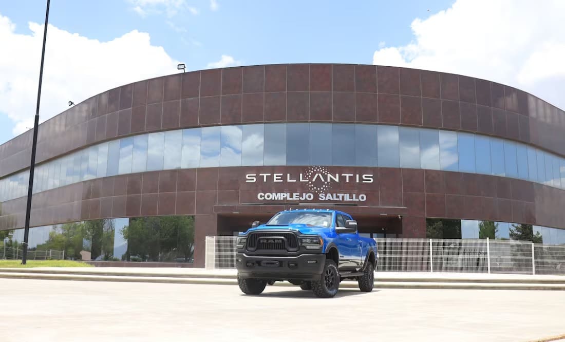 Por aranceles de Trump, Stellantis suspende producción en México y Canadá