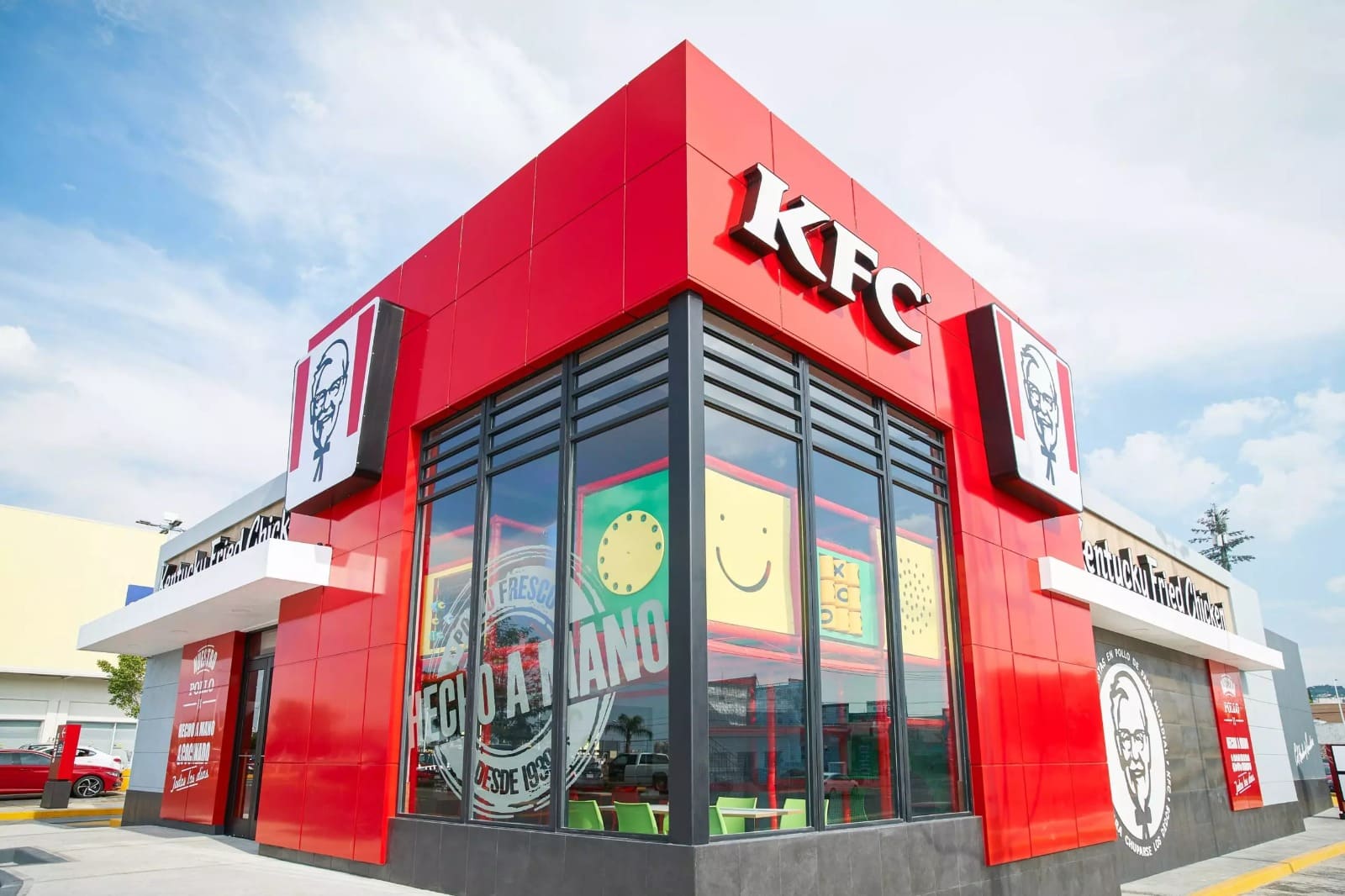  KFC celebra la apertura de su sucursal 2,000 en Latinoamérica