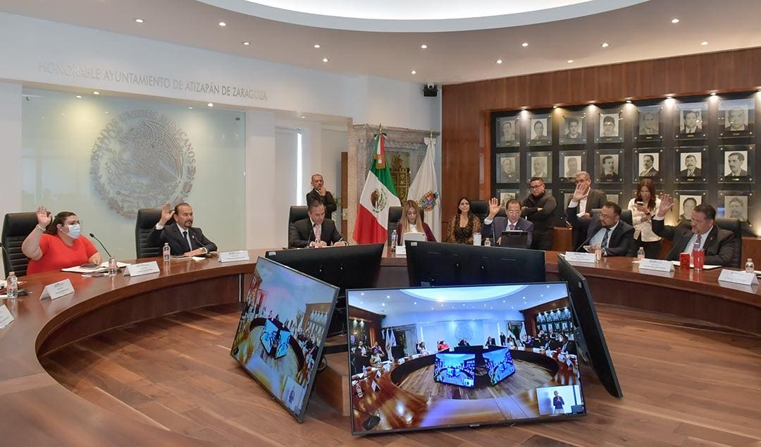 Más de 14 millones de pesos para becas que benefician a más de 15 mil familias