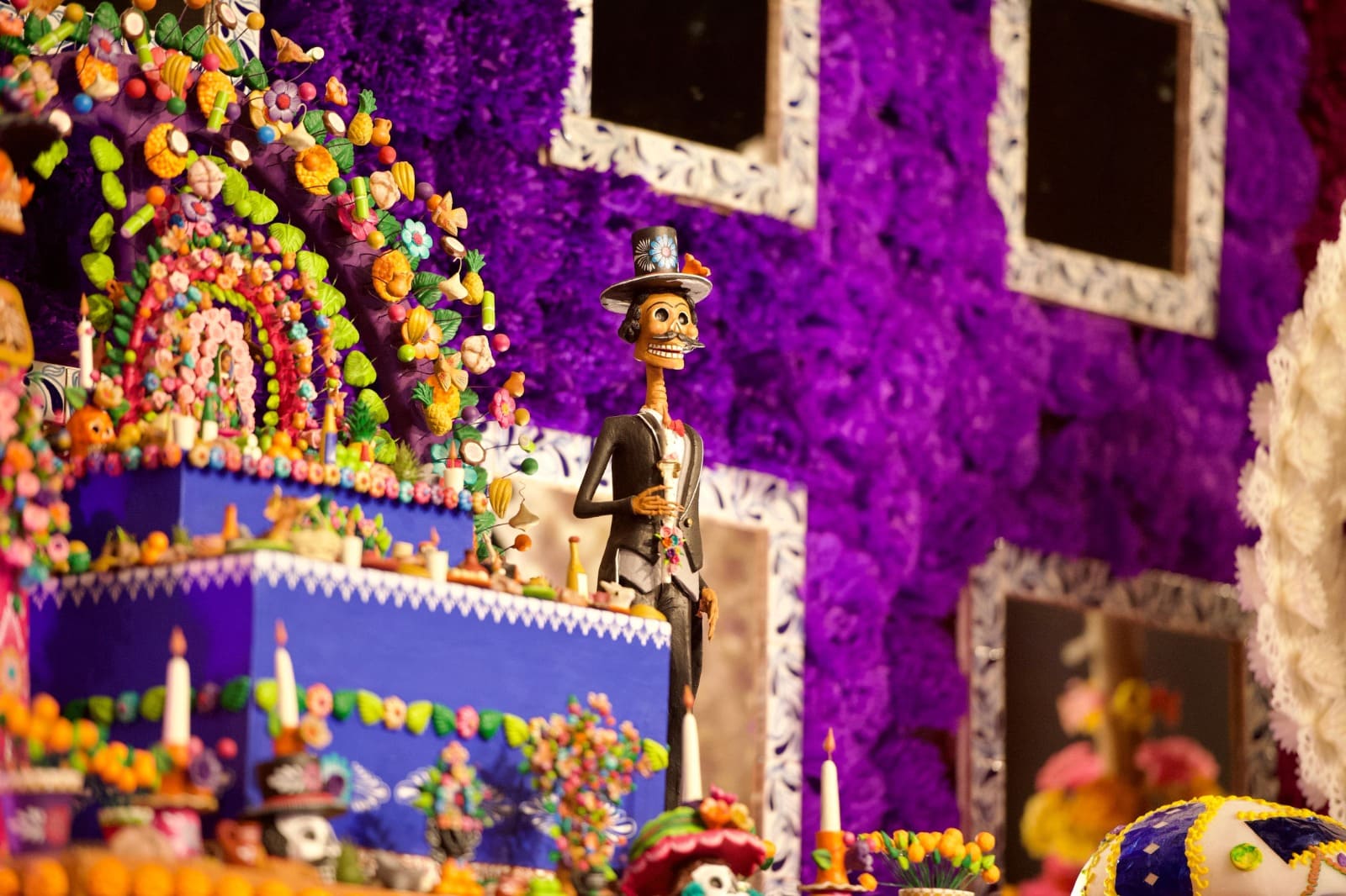 Banamex celebra el tradicional Día de Muertos en sus casas señoriales