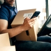 Cuidado con mensajes falsos sobre problemas en la entrega de paquetes o envíos